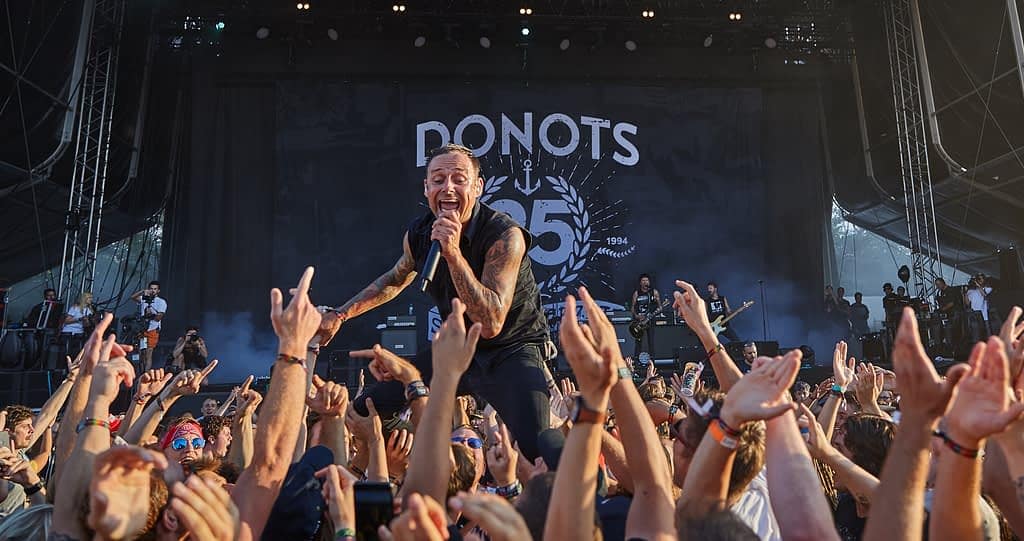 10_SZENE_19_Donots_Rafael-S-Roman_2142