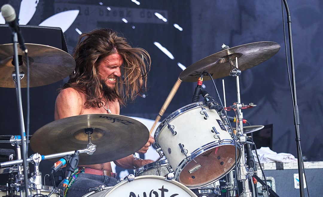 16_SZENE_19_Donots_Rafael-S-Roman_1766