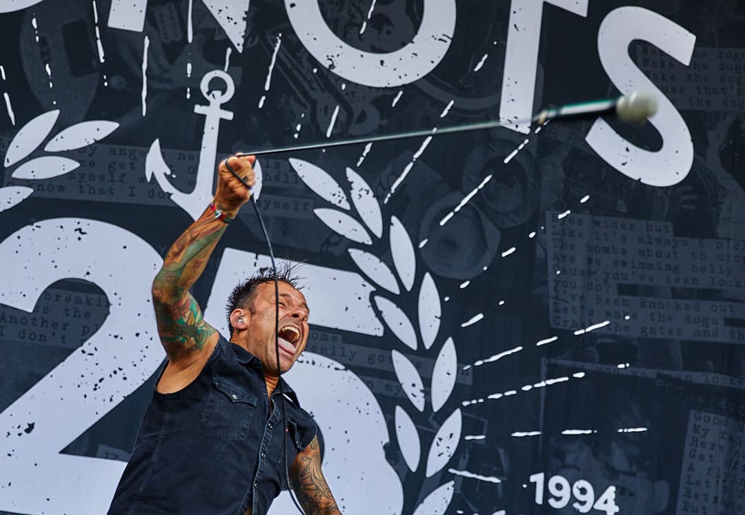 29_SZENE_19_Donots_Rafael-S-Roman_1582